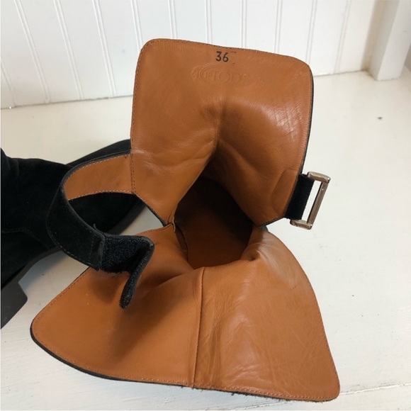 Tod’s Black Suede Ankle Boots - Picture 12 of 16
